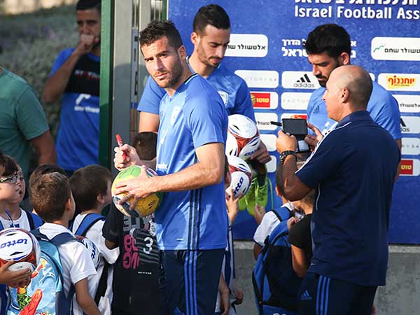 מתכוננים לליכטנשטיין (דני מרון)