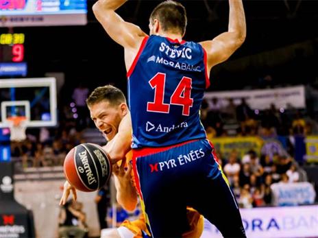 הפסד בכורה בליגה. מקל (טוויטר גראן קנריה)