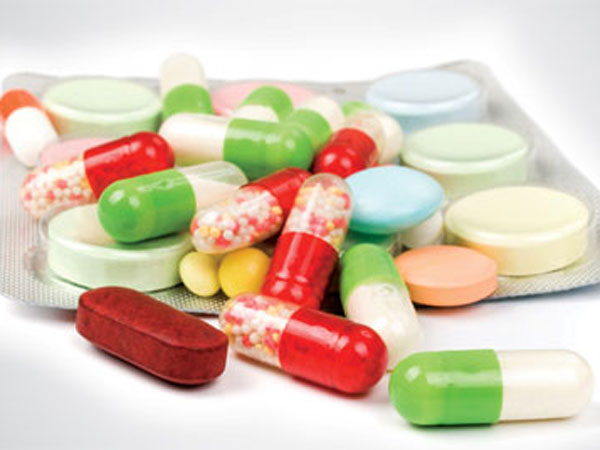 חשד לשוחד וטובות הונאה