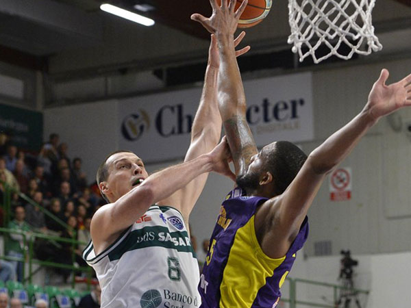 פלאניניץ' מול תומאס. אקס מכבי ת"א היה מצוין