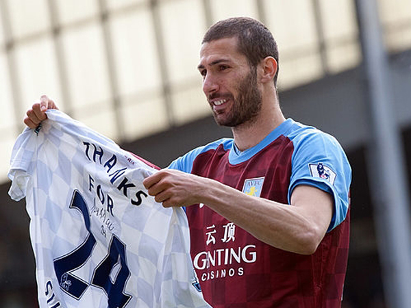 קוויאר בפרידה מאסטון וילה. "משמח שעדיין יש זיכרונות טובים ממני" (getty)
