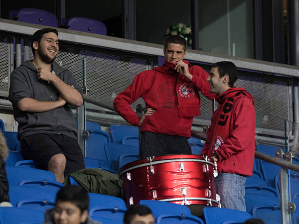 אבוחצירה שמח עבור האוהדים הרעננים