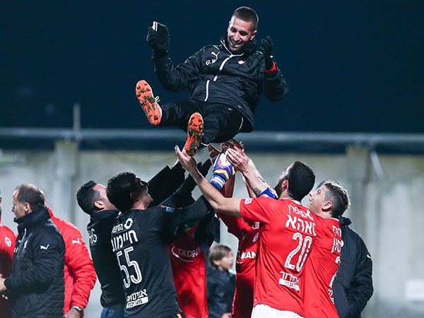 שחקני ב"ש שחררו לחץ (דני מרון)