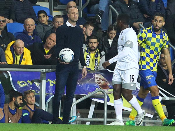 החמיא לנתניה. קרויף