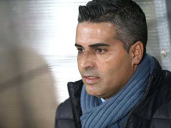 מקבל גיבוי בינתיים. סילבס