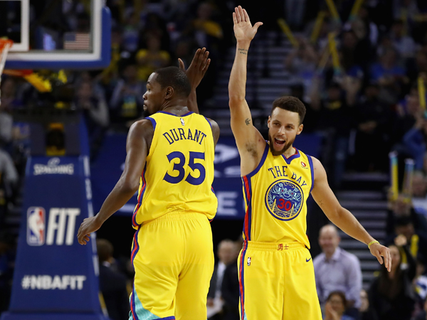 הווריירס יטיילו לעוד אליפות? (GETTY)