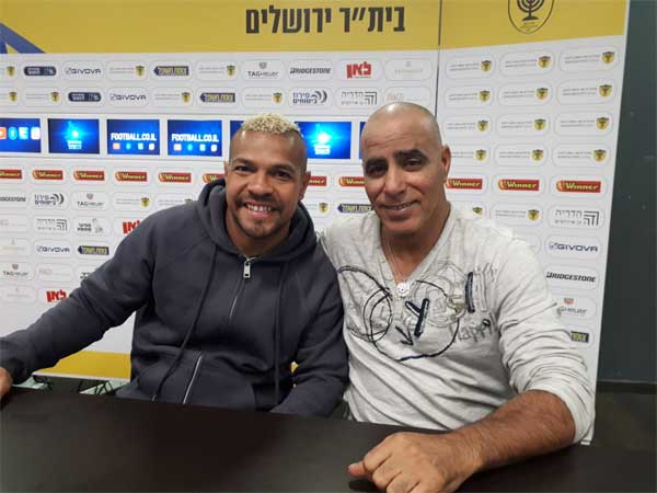 "גידל את קלאודמיר כאילו הוא אבא שלו". הקשר לצד יגאל הילל