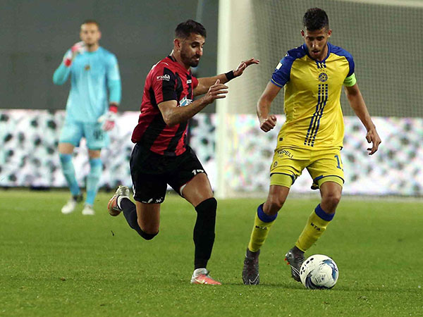 איש הערב. דור מיכה (אלן שיבר)