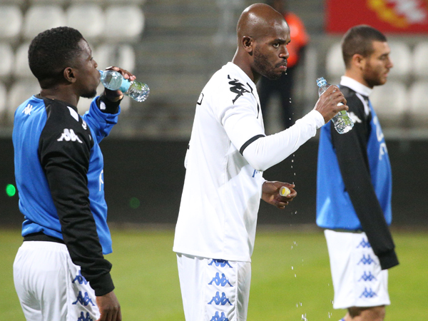 דיניז. בקישור או בהגנה? (אנצ'ו ג'וש)