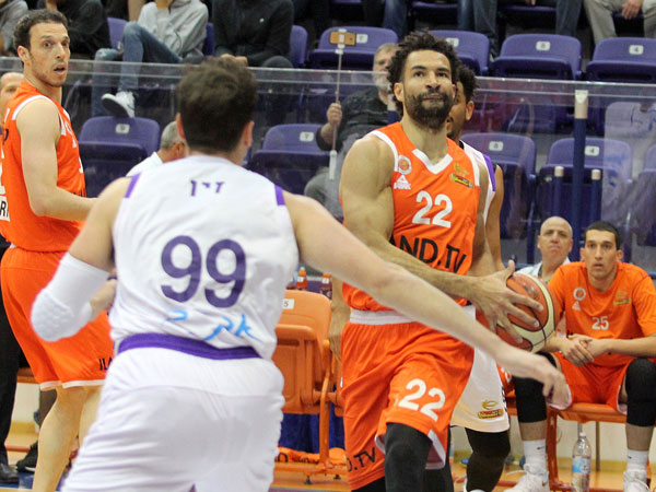 קרופורד הצטיין אצל הכתום (מנהלת הליגה)