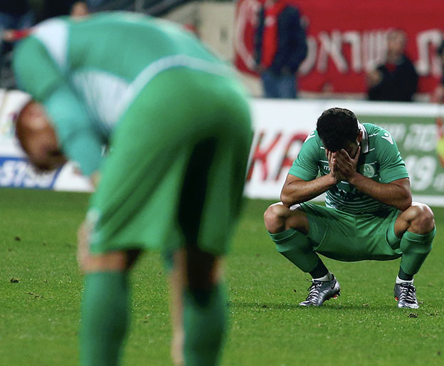 מהלומה אחרי מהלומה, כפ"ס