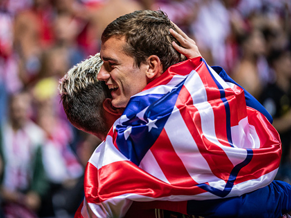 גריזמן חוגג. "לא מצטער שלא עזב לברצלונה" (getty)