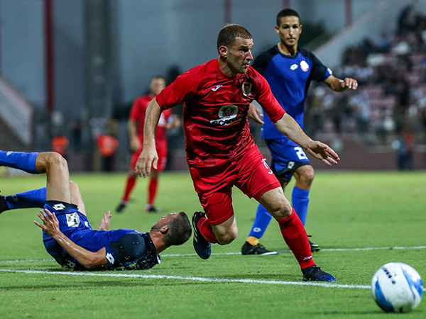 לא מתכוון לוותר על המשחק מול הפועל ת"א. עותמאן (צילום: סוכנות ג'יני)