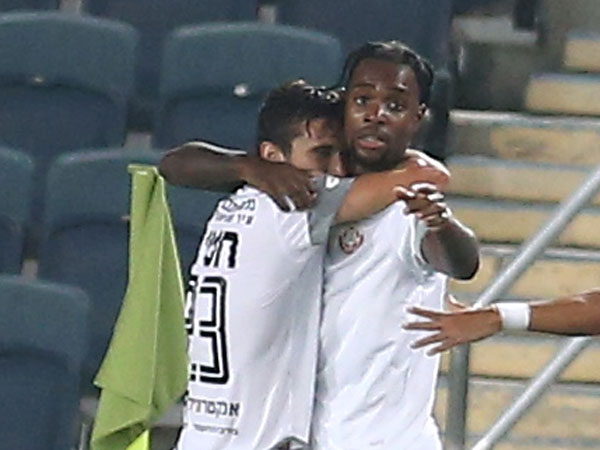 ניצח את בית"ר (אלן שיבר)