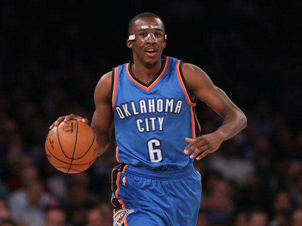 מה-NBA לקונכייה. כריסטון (מנהלת הליגה)