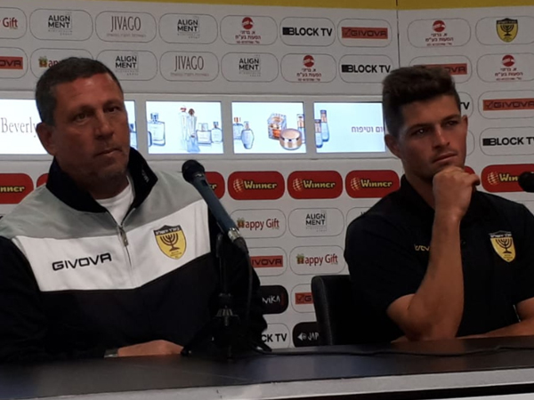 ניר קלינגר עם דוד קלטינס במסע"ת