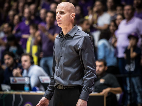 פרנקו. דורכים עליו (מנהלת הליגה)