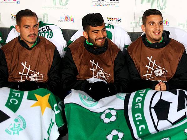 שועה, פלקושצ'נקו ואבו פאני. יקבלו הזדמנות (אלן שיבר)