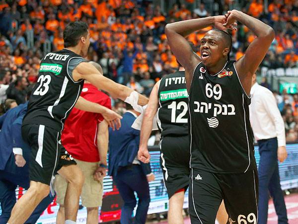 י-ם תחגוג גם אליפות בקיץ? (צילום: אלן שיבר)