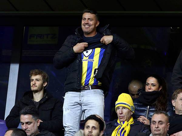 גם אוסקר גרסיה בא לבקר (אלן שיבר)