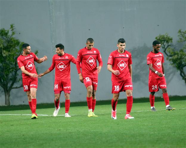 שחקני רעננה. הורידו את הרגל מהגז (אודי ציטיאט)