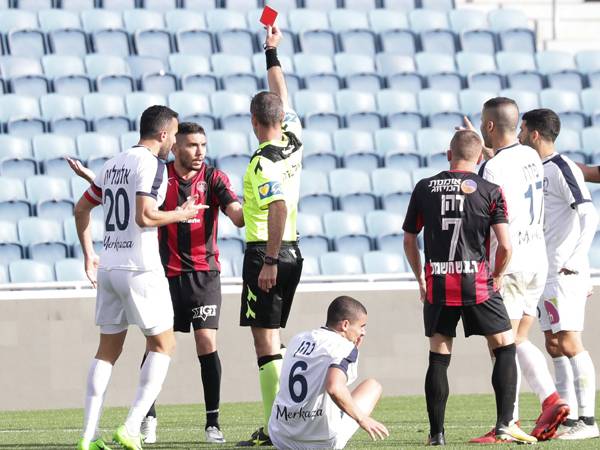 משחק סוער (דני מרון)