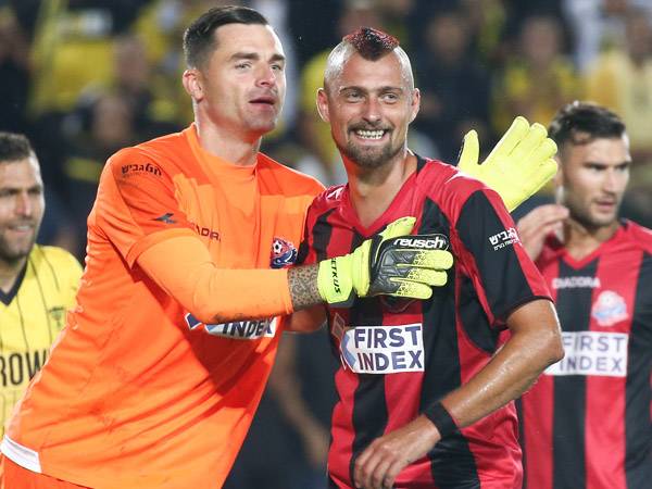 תמאש. "יש לו לב ענק" (יוסי שקל)