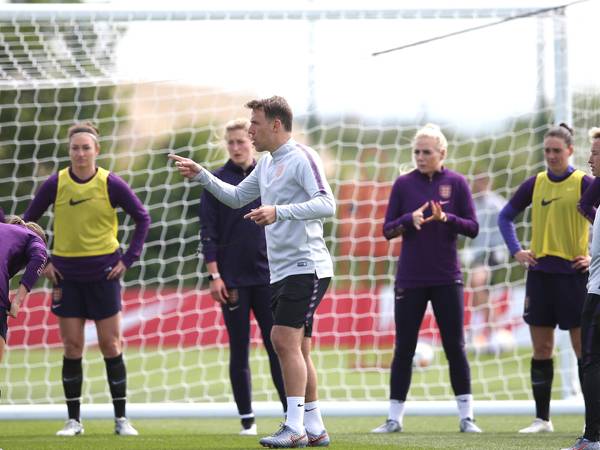 נוויל. מגיע לטורניר עם ציפיות גבוהות (Getty)