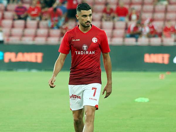 יפתח אם ספורי לא יהיה כשיר. זריהן (אלן שיבר)