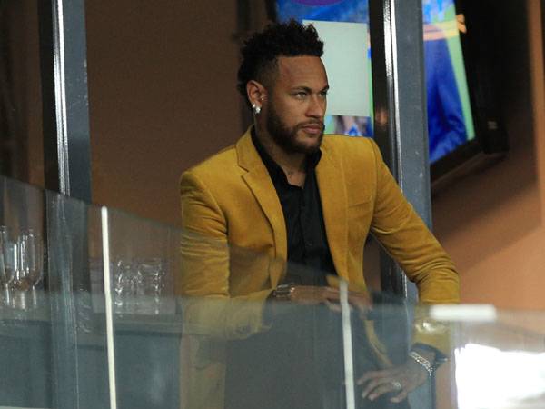 אוהדי ריאל לא צריכים את ניימאר (GETTY)