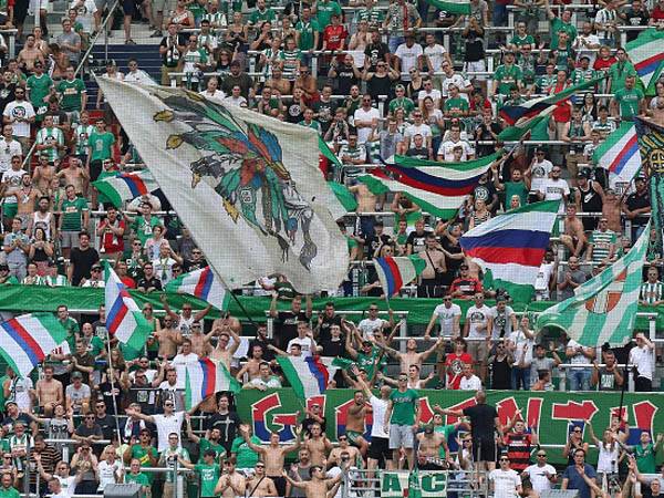 היסטוריה מפוארת, הווה בינוני. אוהדי ראפיד (getty)