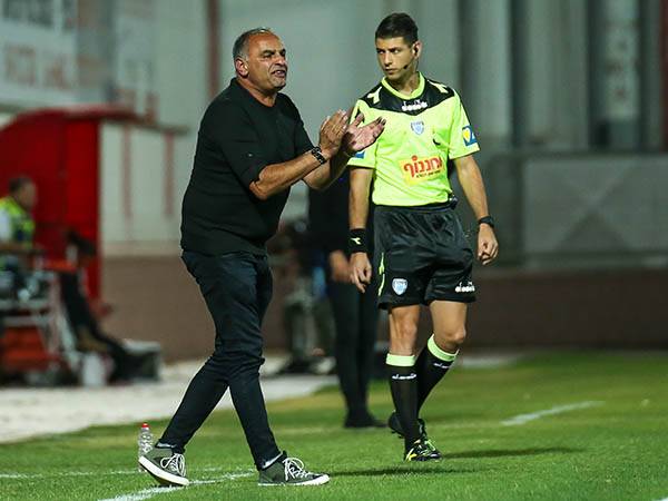 (אנצ'ו גוש, סוכנות ג'יני)