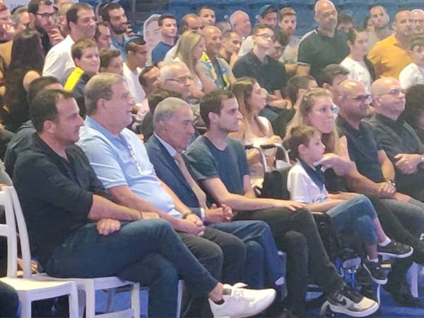 הרבה ציפיות העונה. מזרחי