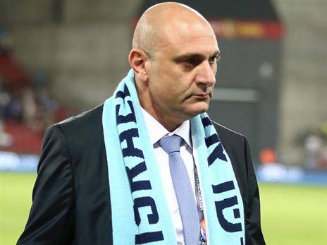 עדיין בעל השפעה. זוארץ (אלן שיבר)