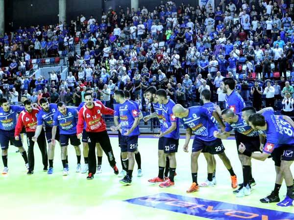 (הדר ואן קולא, איגוד הכדוריד)