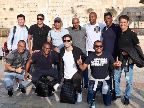 כוכבי ברזיל בכותל (רונן טופלברג)