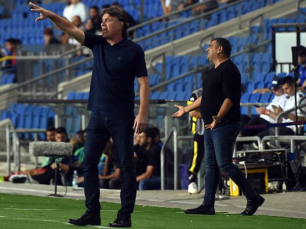 השחקנים בעדם, דראפיץ' וברדה (ברני ארדוב)