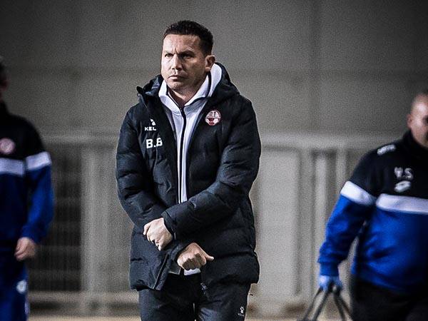 בכר. סחט מחמאות (עודד קרני)