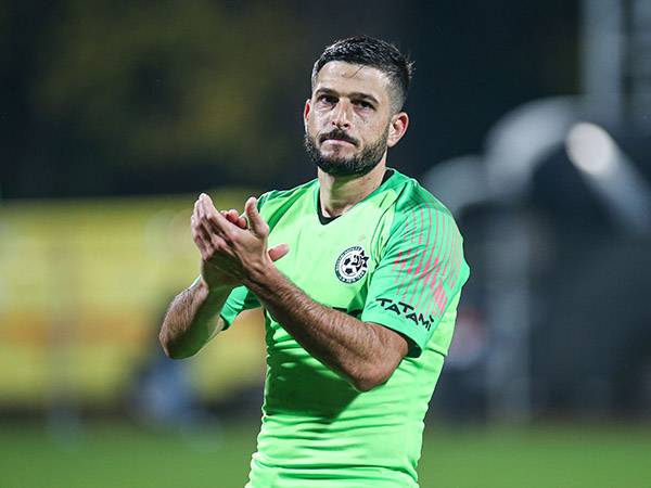 בעזרת האל ובעזרתו (אנצ'ו גוש)