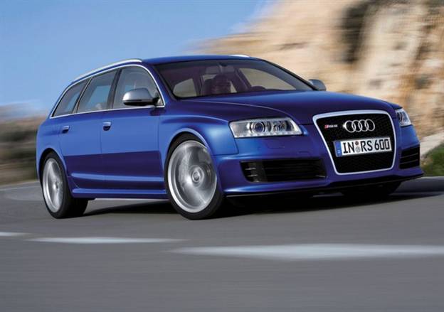 אאודי RS6 עם עשרה צילינדרים וביצועי על