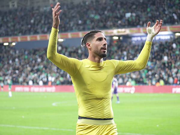 גיבור המשחק, כהן (דני מרון)