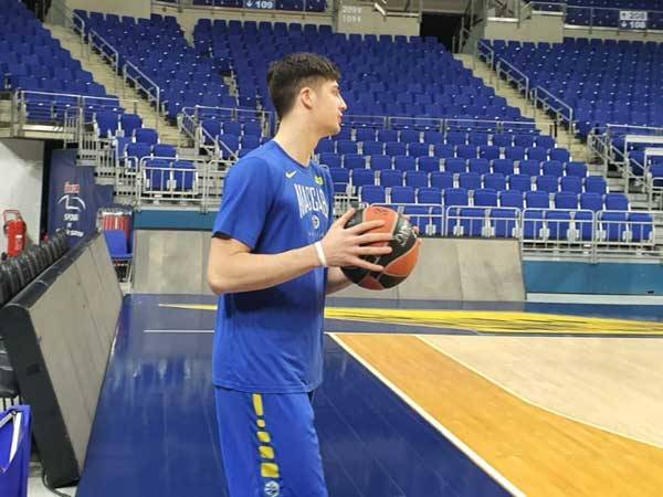 אבדיה, ימשיך ביכולת הטובה? (באדיבות מכבי ת"א, האפליקציה הרשמית)