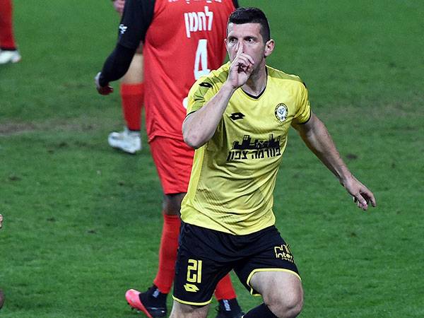 3 נקודות מהפלייאוף (ברני ארדוב)