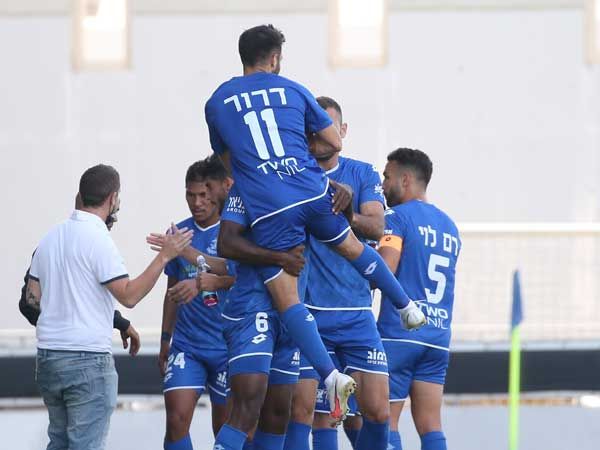 הפועל פתח תקווה תנסה להמשיך בבריחתה מהקו האדום (אודי ציטיאט)