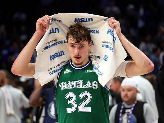 הצעיר ביותר. פלאג (GETTY)