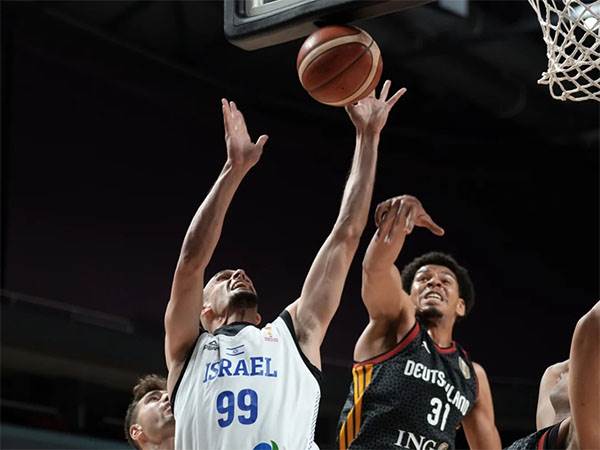 (FIBA)