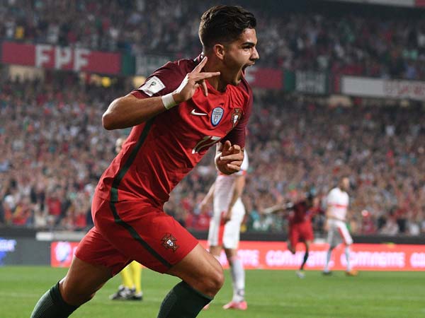 במדי הנבחרת. החלוץ שפורטוגל תמיד חיפשה? (Getty)
