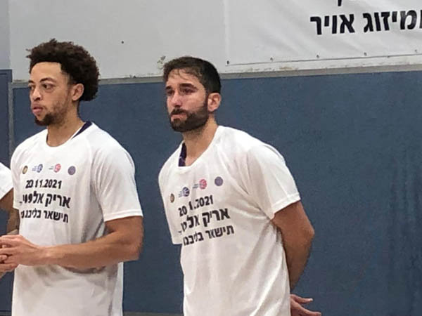 יוגב אוחיון דמע במהלך הטקס