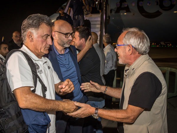 כך גם המאמן, כריסטוף גאלטייה (צילום: ספי מגריזו)