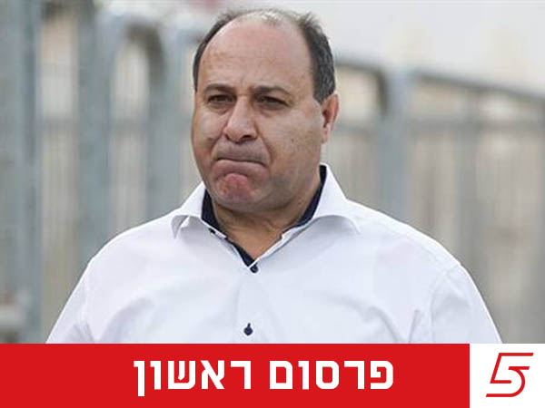 "פגע לי בבריאות". אבו יונס (אלן שיבר)